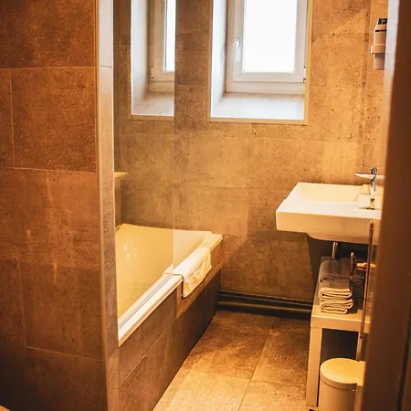 La Fleurie 4* Beaune (Cote d'Or)