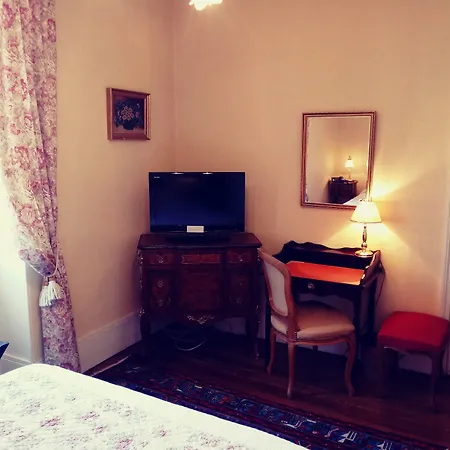 La Fleurie Beaune (Cote d'Or)