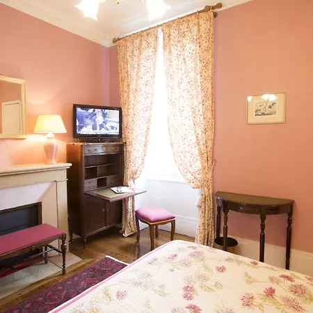 Hotel La Fleurie Beaune (Cote d'Or)