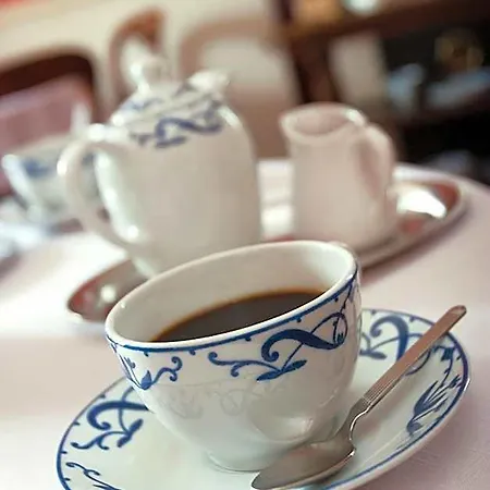 La Fleurie Hotel 4*