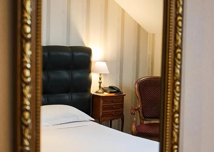 La Fleurie Otel Beaune (Cote d'Or)