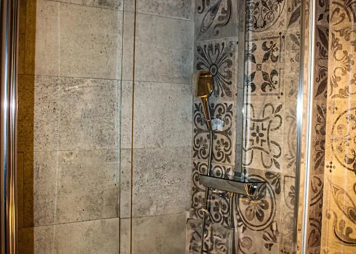 ラ フルーリィ 4*