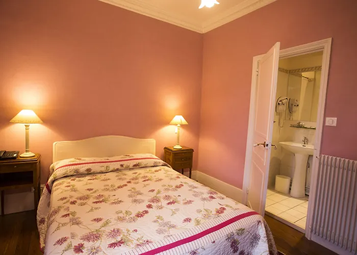 Otel La Fleurie Beaune (Cote d'Or)