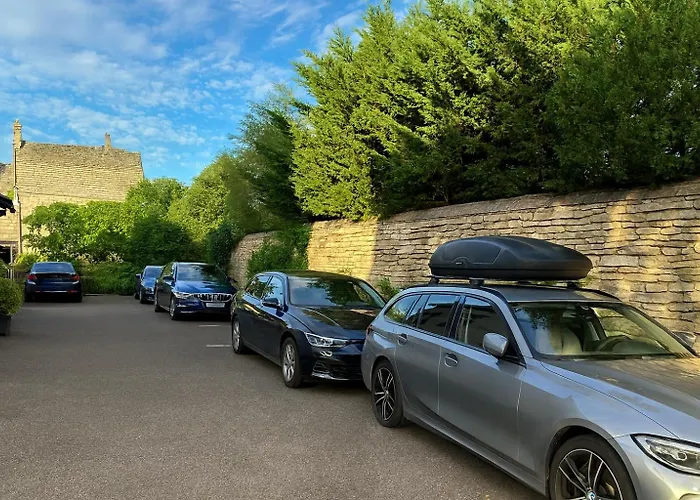 ホテル ラ フルーリィ ボーヌ